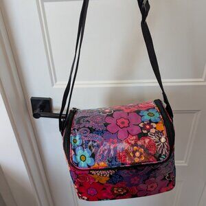 Vera bradley fiesta floral lunch pack